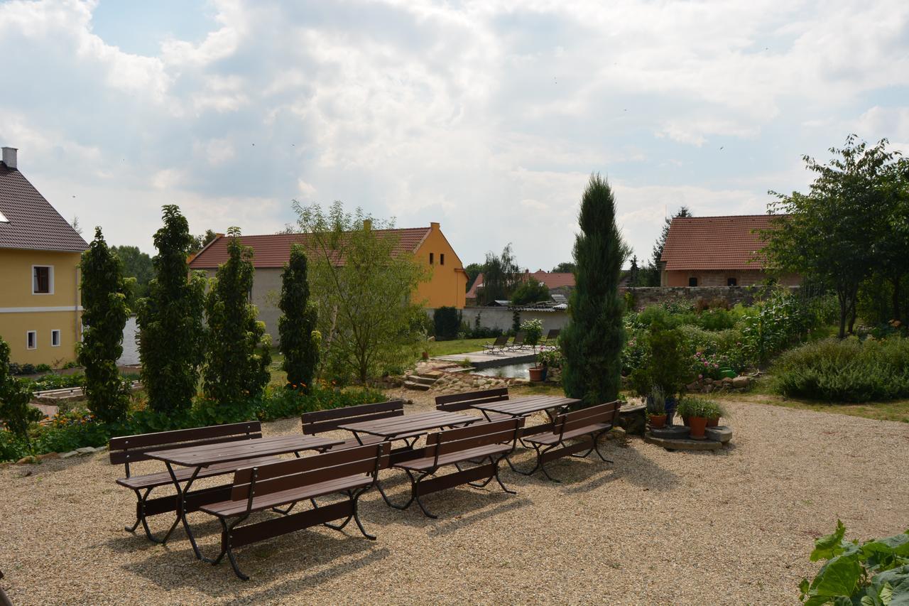 Villa Statek Lunikov à Zizice Extérieur photo